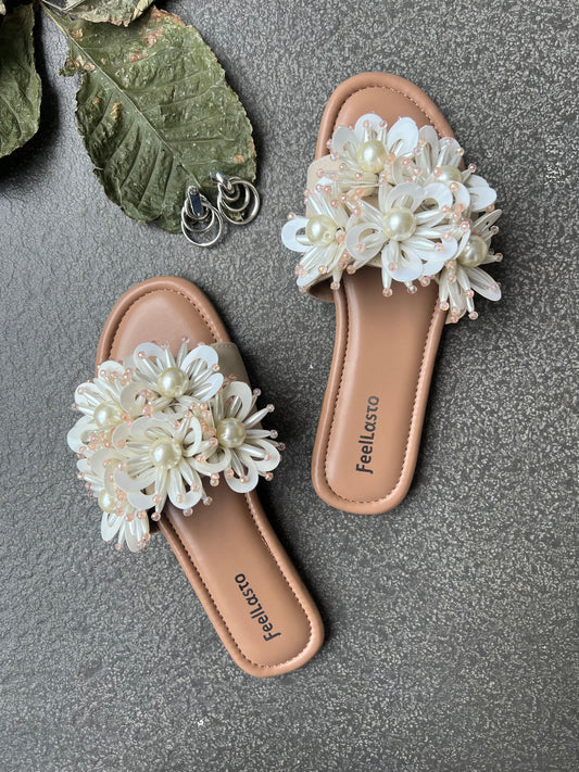 Euphoria Pearl flats